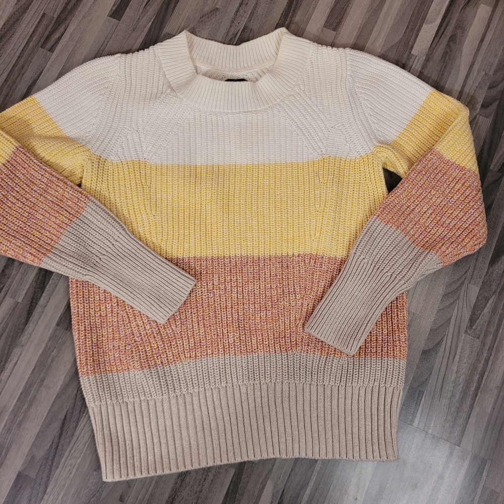 GAP Women's Colorblock Sweater in Cream, Yellow, and Tan